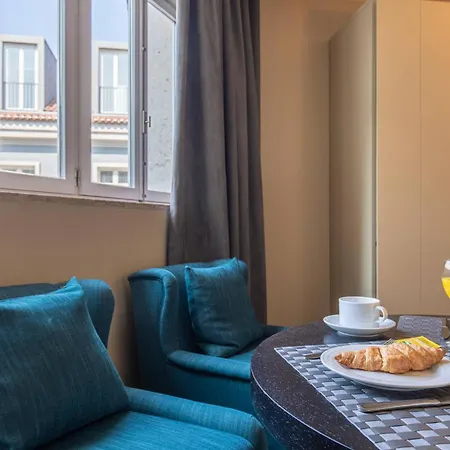 アパート 039 8 Building 222 - Garden View リスボン